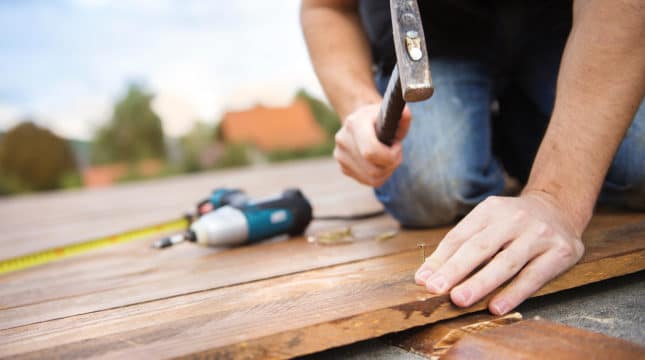 .How to Choose Carpenter Equipment, Tools and Apps