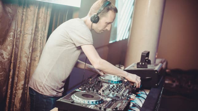 Become a Successful DJ: Your Guide