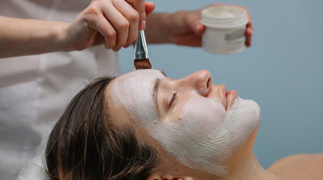 How to Become an Esthetician and Succeed