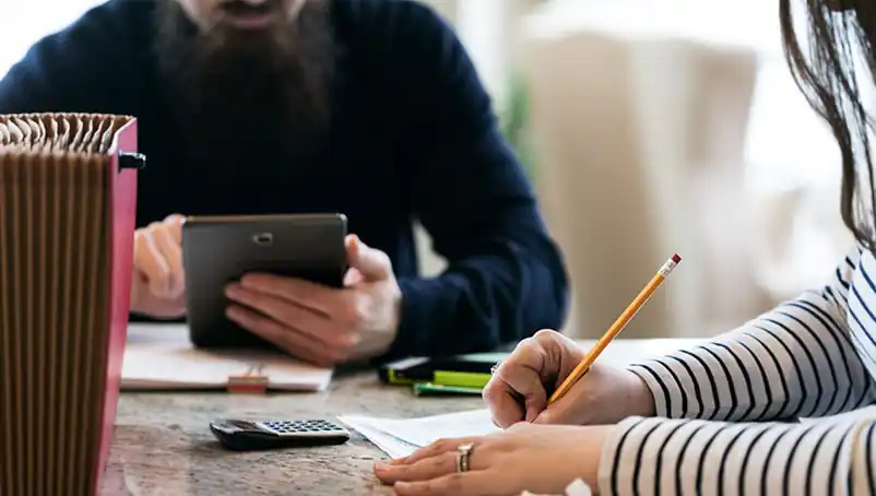 Self-employment tax: Quarterly payments, calculators and deductions