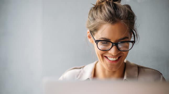 How to become an insurance agent
