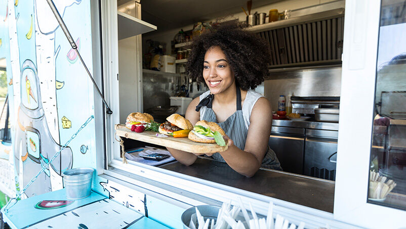 How a food handler license can help your food service business