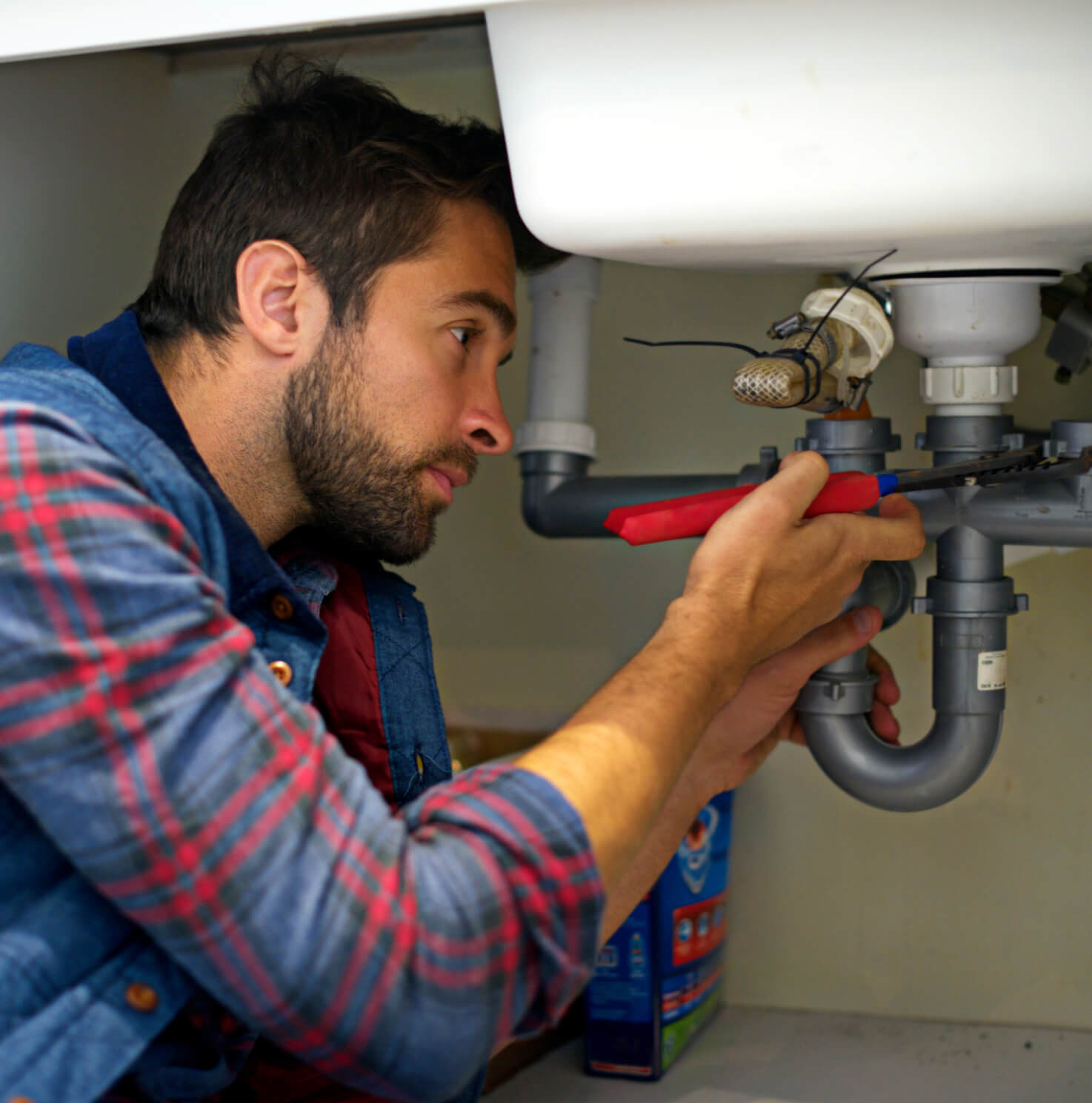 Tailored, easy and affordable insurance for plumber business in Alabama