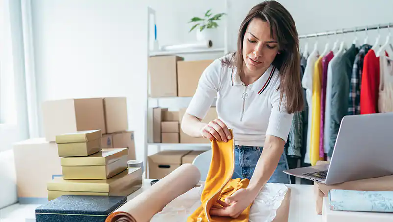 9 holiday retail planning tips to help boost small business sales