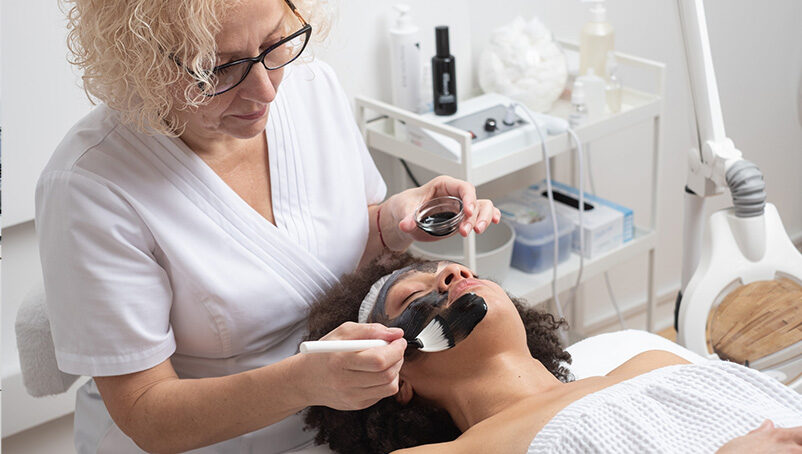 Esthetician license requirements: What you should know
