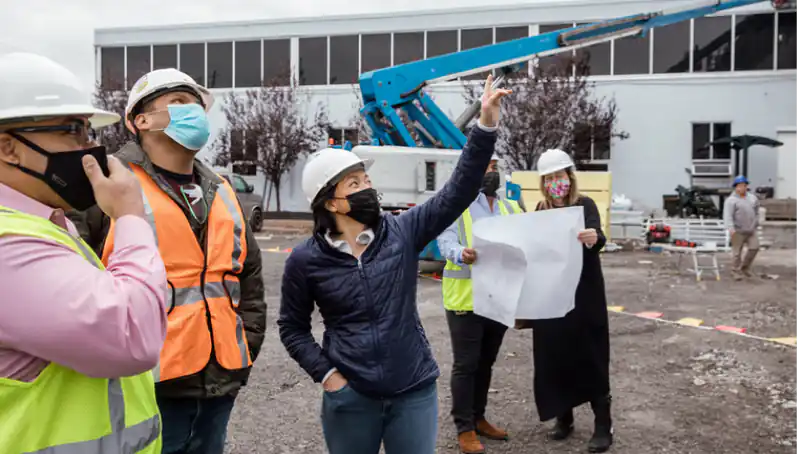 11 construction contractor tips for building relationships with customers