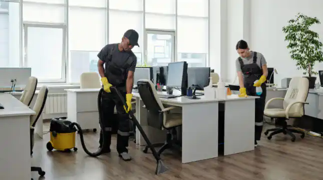 How to get commercial cleaning contracts: 8 strategies to get more clients