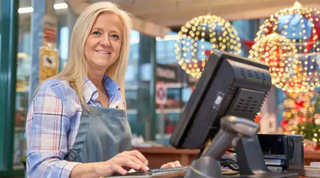 Workers’ Comp for holiday employees: 7 tips for hiring seasonal and temporary workers